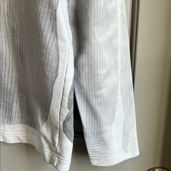 Maison Martin Margiela X H&M White Striped Button-Up Print Long Sleeve Sweater - Picture 5 of 8